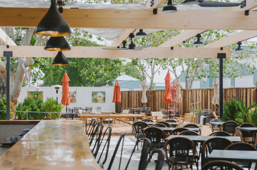 El Dorado dining area